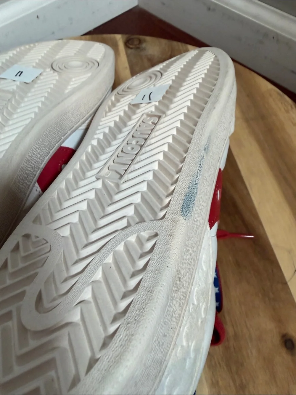 Saucony Jazz Court Spirit of 76 Sneakers Red White Blue USA Star Lace Retro 11